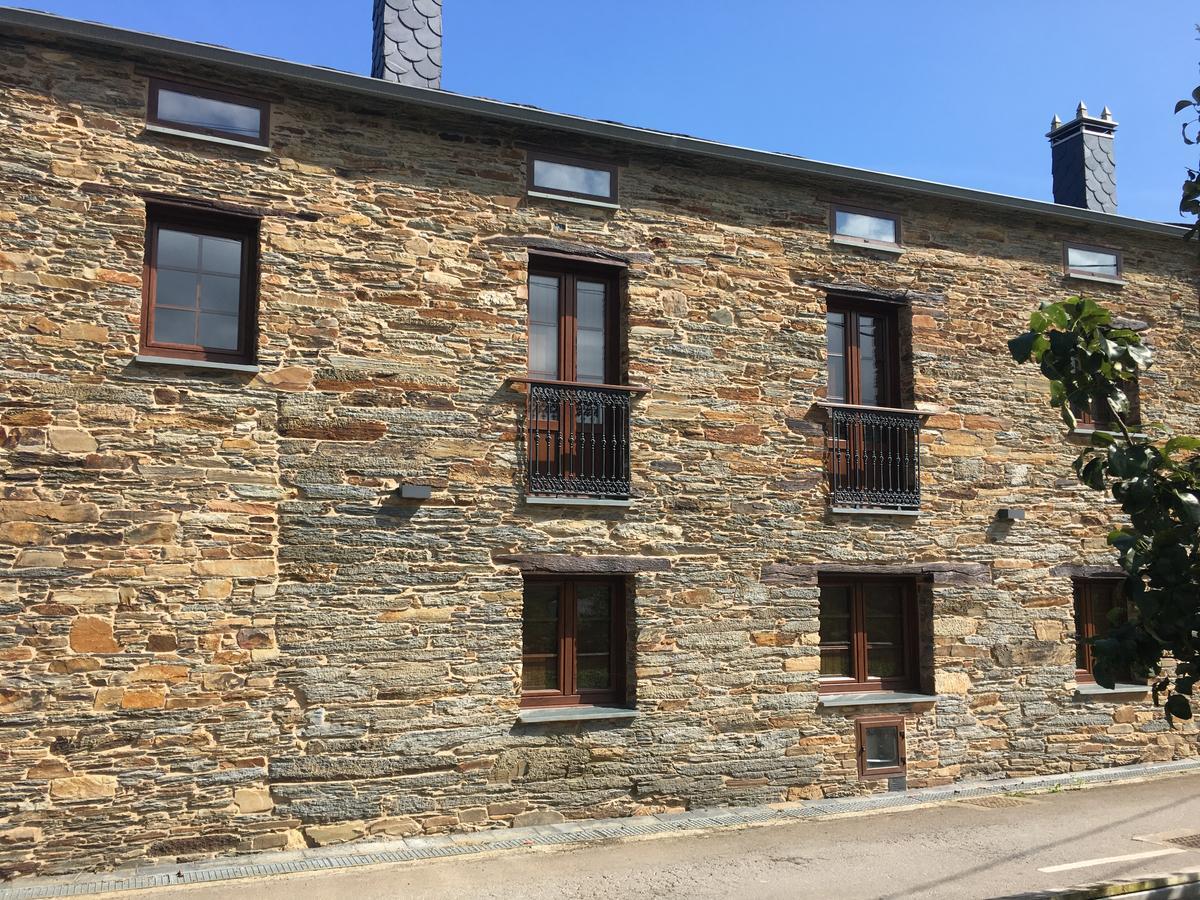 Apartamentos Carola San Tirso de Abres Buitenkant foto